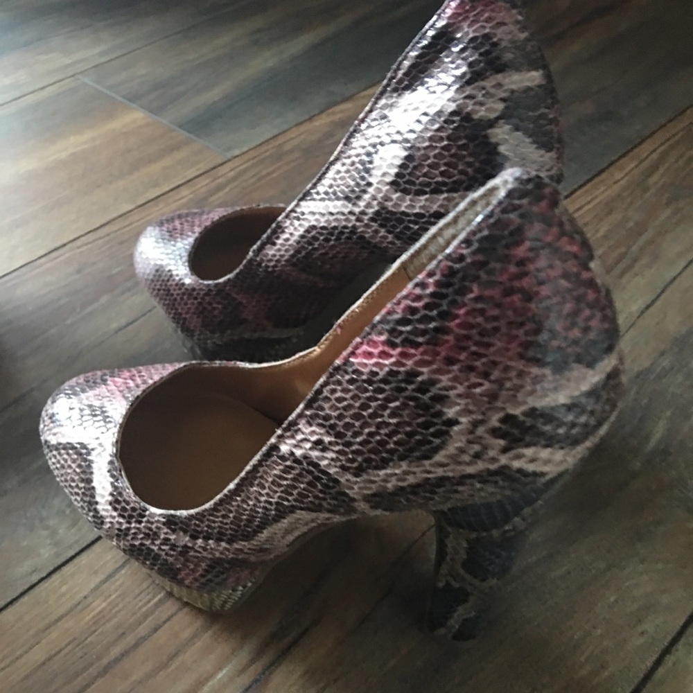 Platform heels